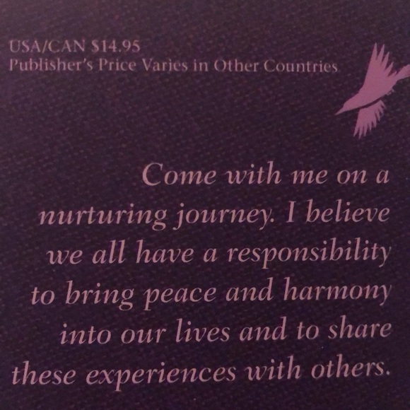 ⭐️❤️ Host pick!! Empower Yourself paperback by Miranda Kerr - Picture 3 of 3